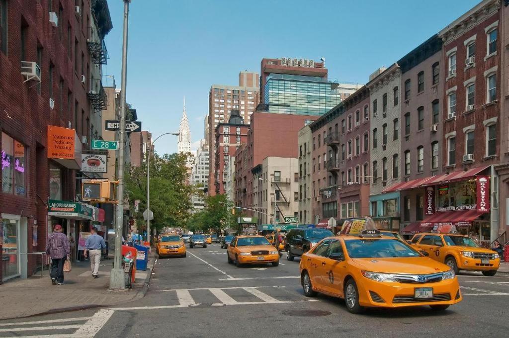 Mid Town East Street Apartments Next To Times Square New York Exteriér fotografie