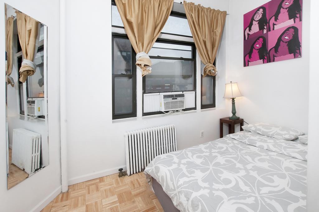 Mid Town East Street Apartments Next To Times Square New York Pokoj fotografie